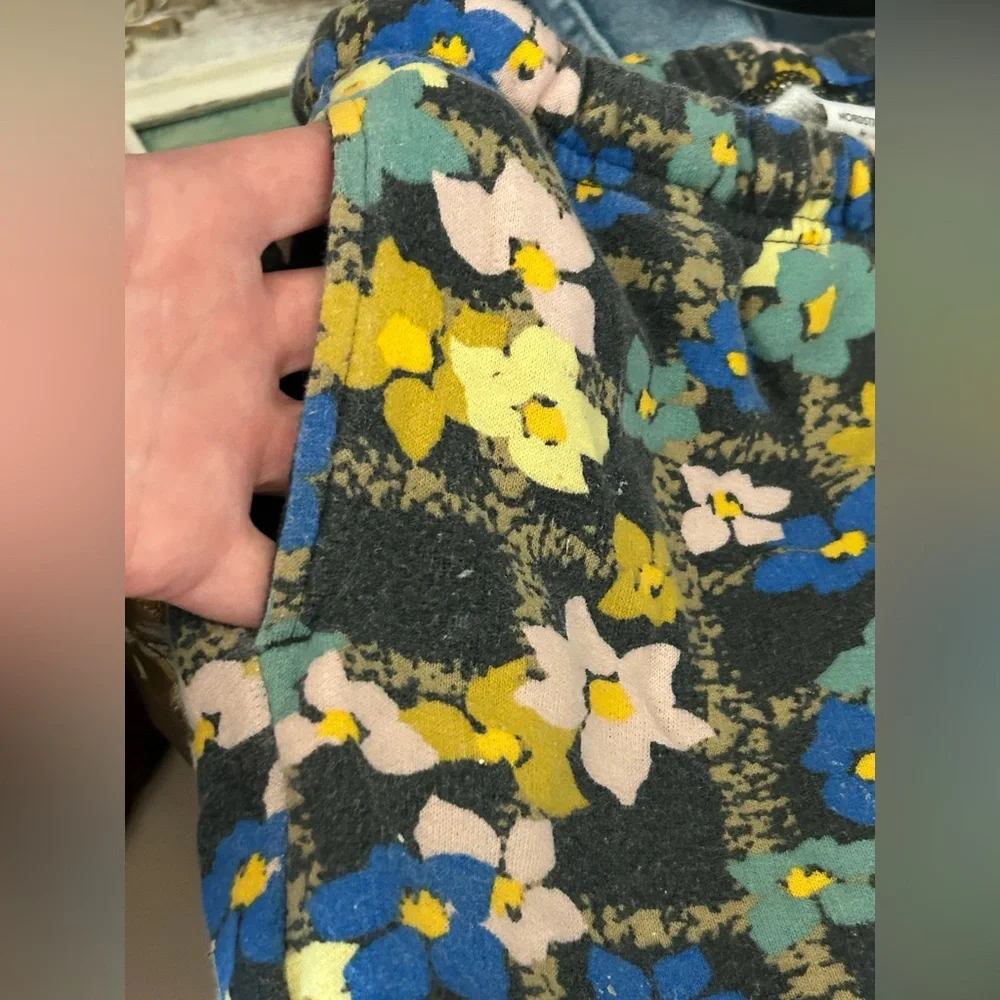 Nordstrom by Cristina Martinez Girls Jogger Sweat Pants Floral Elastic Pockets